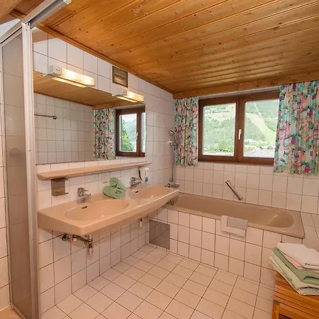 Apartment Kristall Zell am See